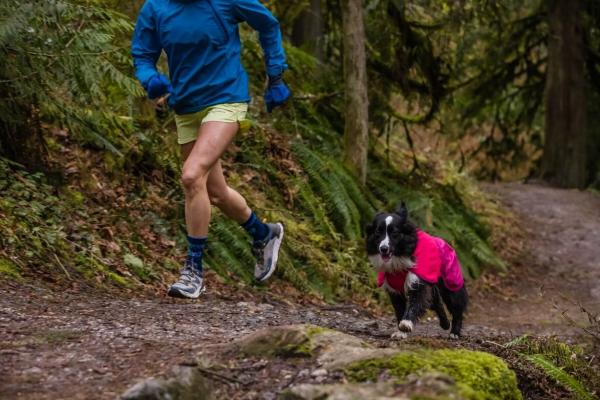 Ruffwear Sun Shower Rain Jacket Hibiscus Pink Gr. XXS Ruffwear Sun Shower Rain Jacket Hibiscus Pink Gr. XXS